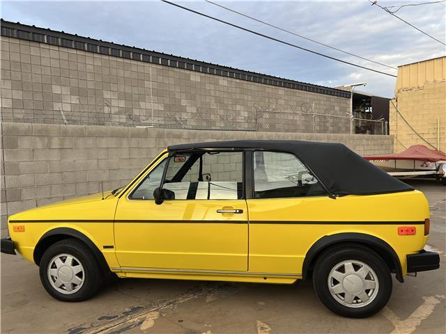 Volkswagen-Cabriolet-Cabriolet-1986-Yellow-Gray-162544-8