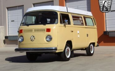 Volkswagen-Camper-1978-Yellow-Brown-89674-2