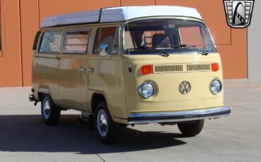 Volkswagen-Camper-1978-Yellow-Brown-89674-5