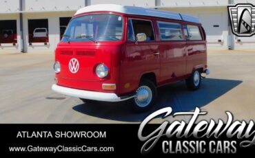 Volkswagen Camper Bus  year1}