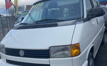 Volkswagen-Eurovan-mv-1993-white-305775