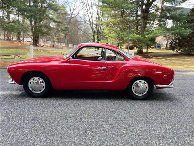 Volkswagen-Karmann-Ghia-1969-Red-Beige-128640-2