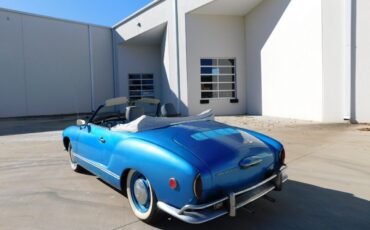 Volkswagen-Karmann-Ghia-Coupe-1969-Blue-Gray-75037-8