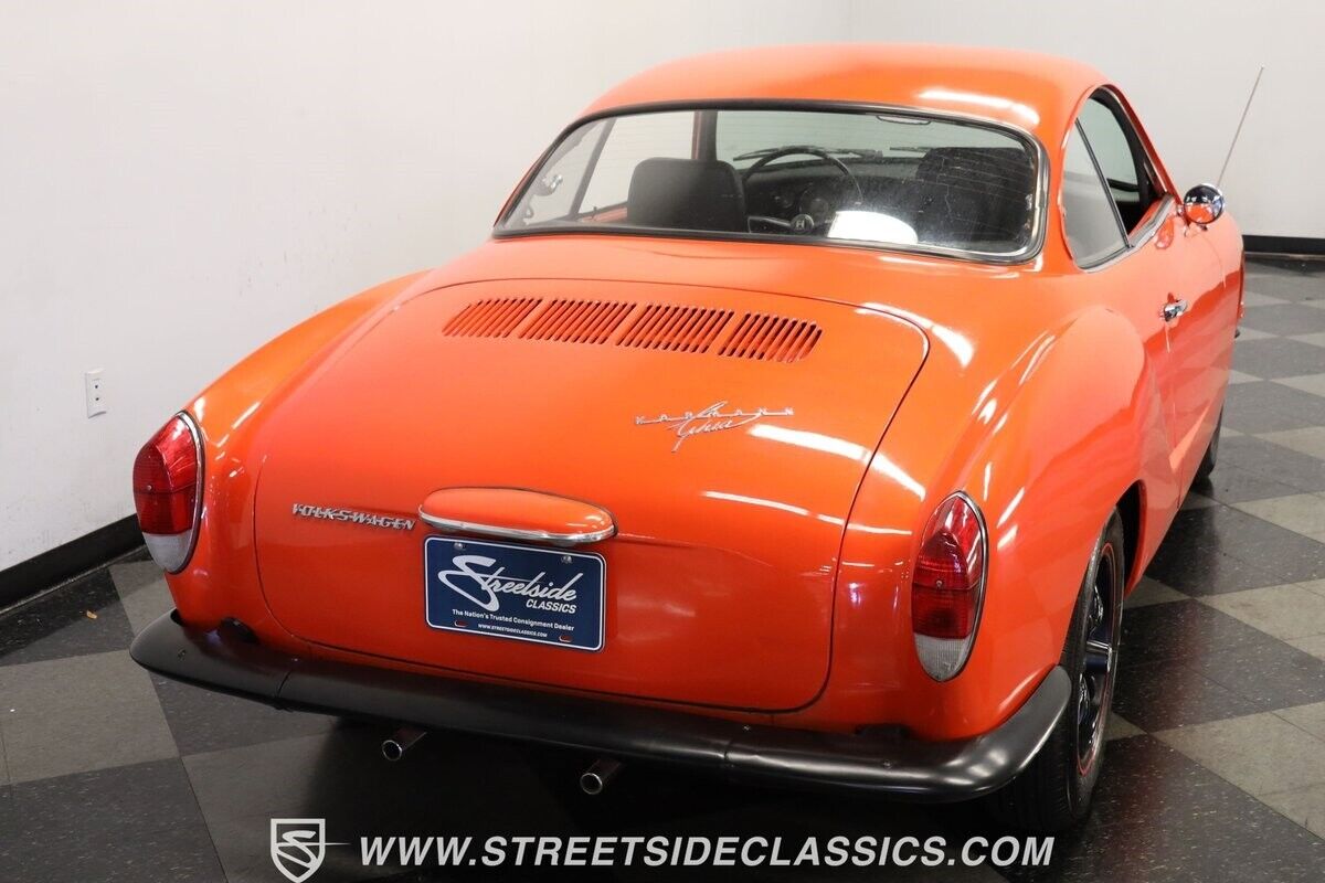 Volkswagen-Karmann-Ghia-Coupe-1970-Orange-Black-23482-9