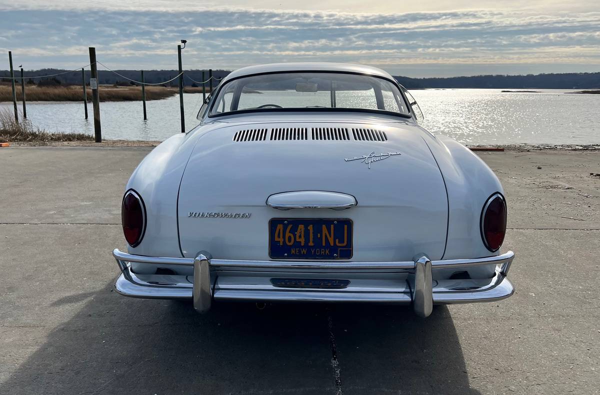 Volkswagen-Karmann-ghia-1966-white-134814-10