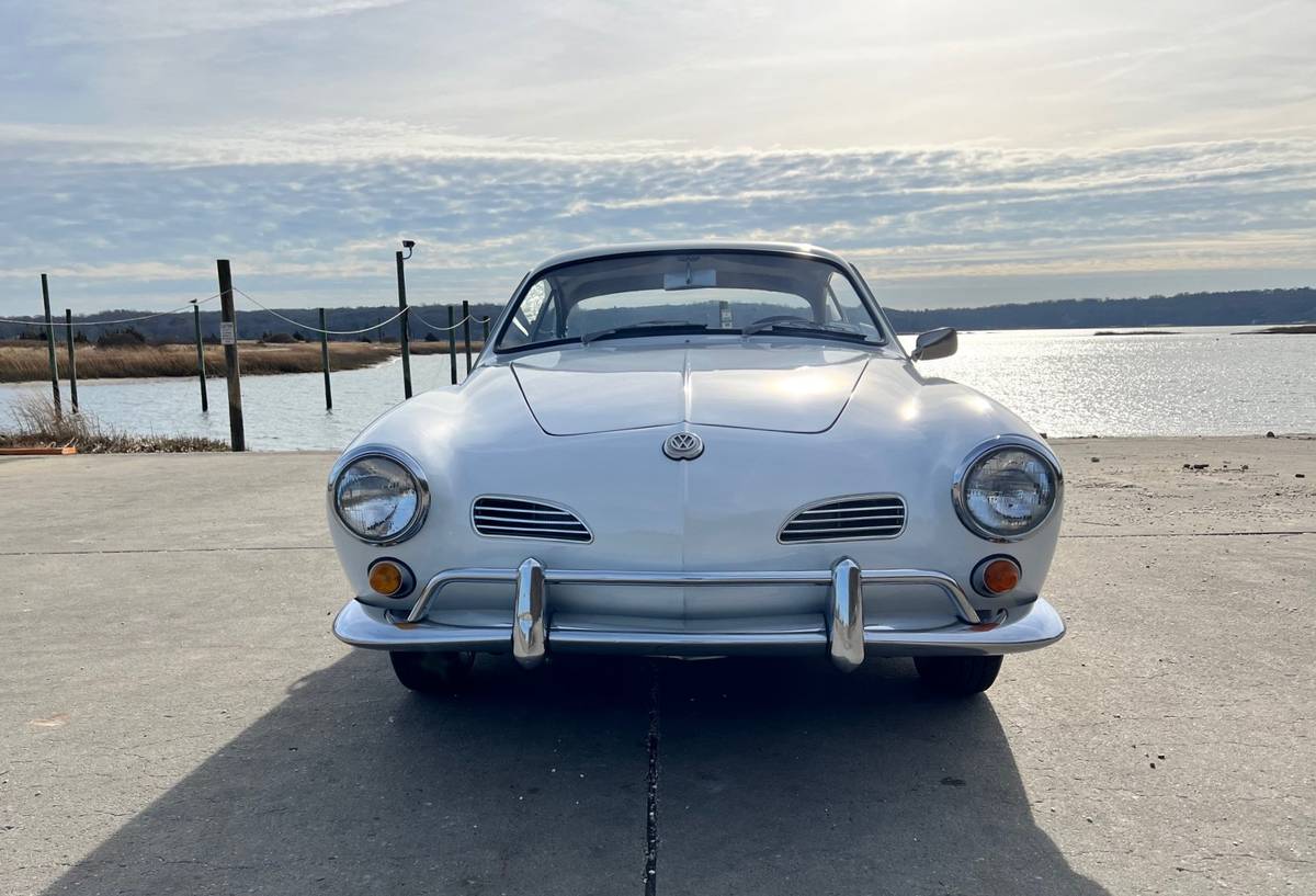 Volkswagen-Karmann-ghia-1966-white-134814-11