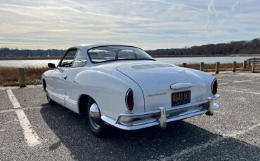 Volkswagen-Karmann-ghia-1966-white-134814-4