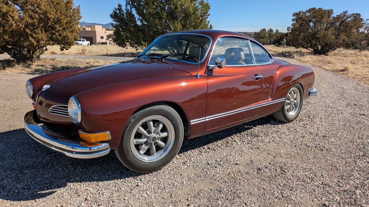 Volkswagen-Karmann-ghia-1973-orange-48860