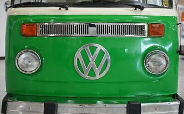 Volkswagen-Kombi-1979-Green-White-29369-6