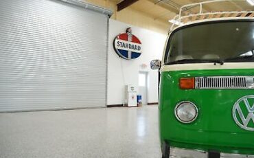 Volkswagen-Kombi-1979-Green-White-29369-7