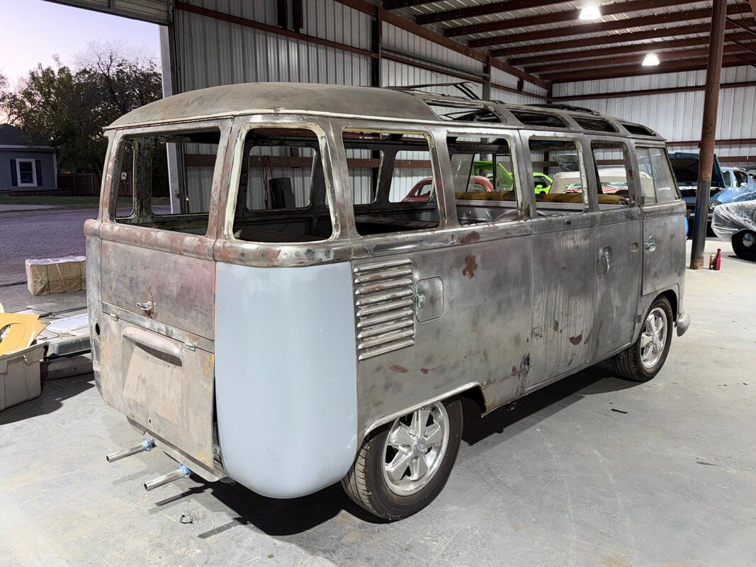 Volkswagen-Microbus-1963-Steel-Brown-0-2