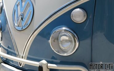 Volkswagen-Microbus-1970-Blue-Sand-0-8