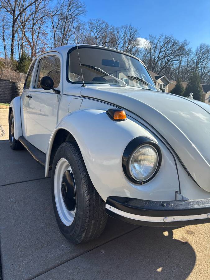 Volkswagen-Super-beetle-1973-white-152887-16