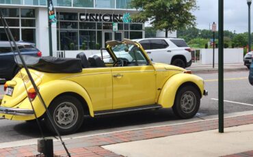 Volkswagen-Super-beetle-1973-yellow-27920-1