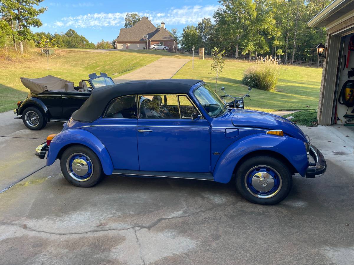 Volkswagen-Super-beetle-1978-blue-45222-1