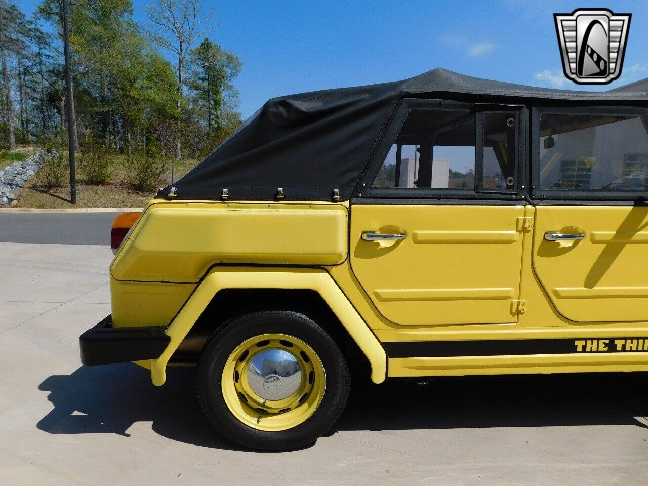 Volkswagen-Thing-1973-Yellow-Black-124708-11