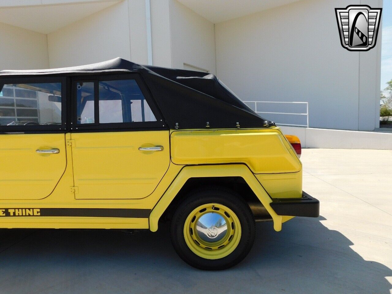 Volkswagen-Thing-1973-Yellow-Black-124708-7