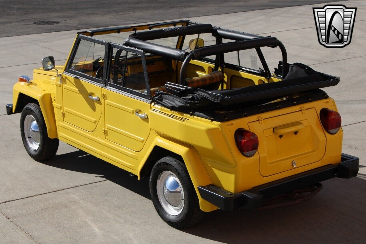 Volkswagen-Thing-Berline-1974-Yellow-Yellow-6938-10