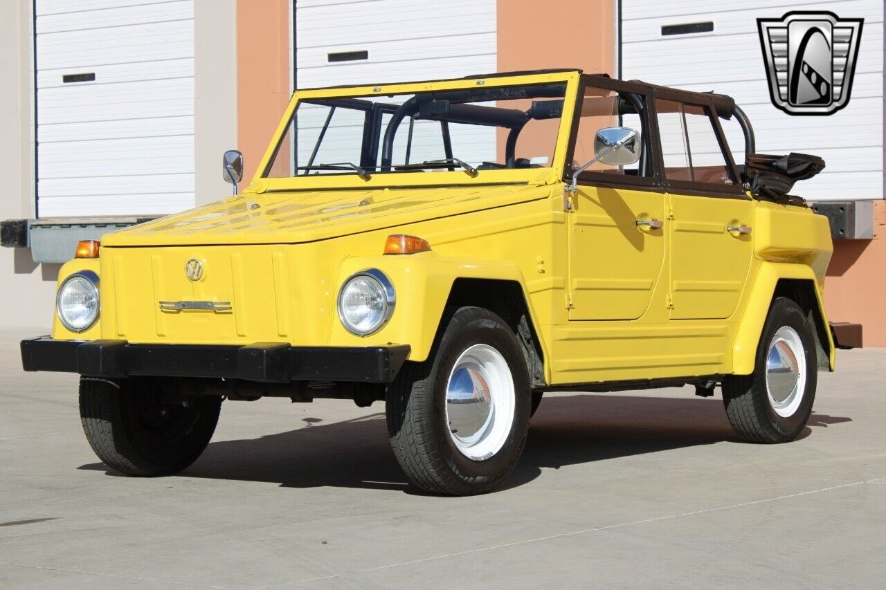 Volkswagen-Thing-Berline-1974-Yellow-Yellow-6938-2