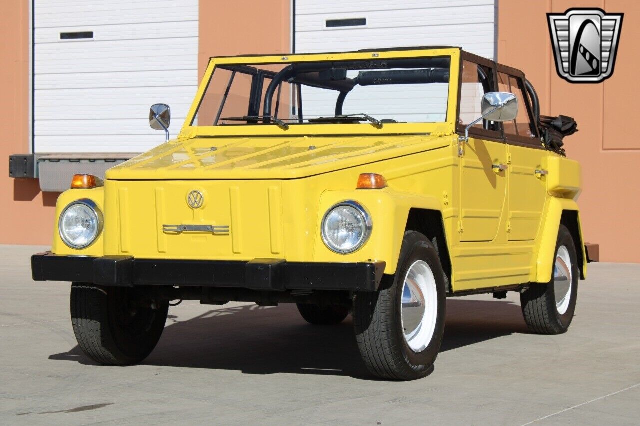 Volkswagen-Thing-Berline-1974-Yellow-Yellow-6938-3