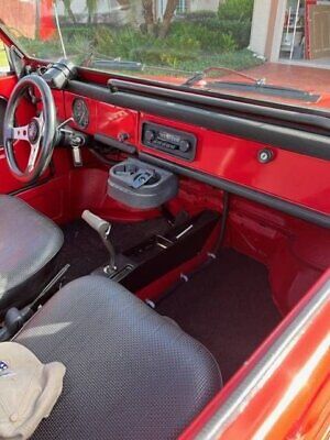 Volkswagen-Thing-Cabriolet-1974-Red-Black-32187-5