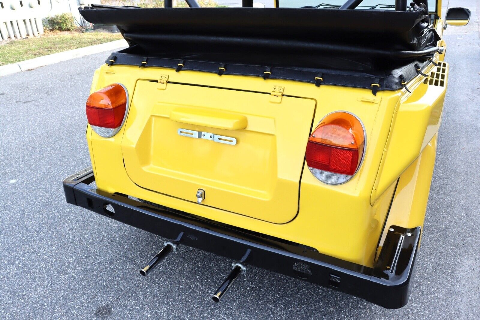 Volkswagen-Thing-Cabriolet-1974-Yellow-Black-14669-10