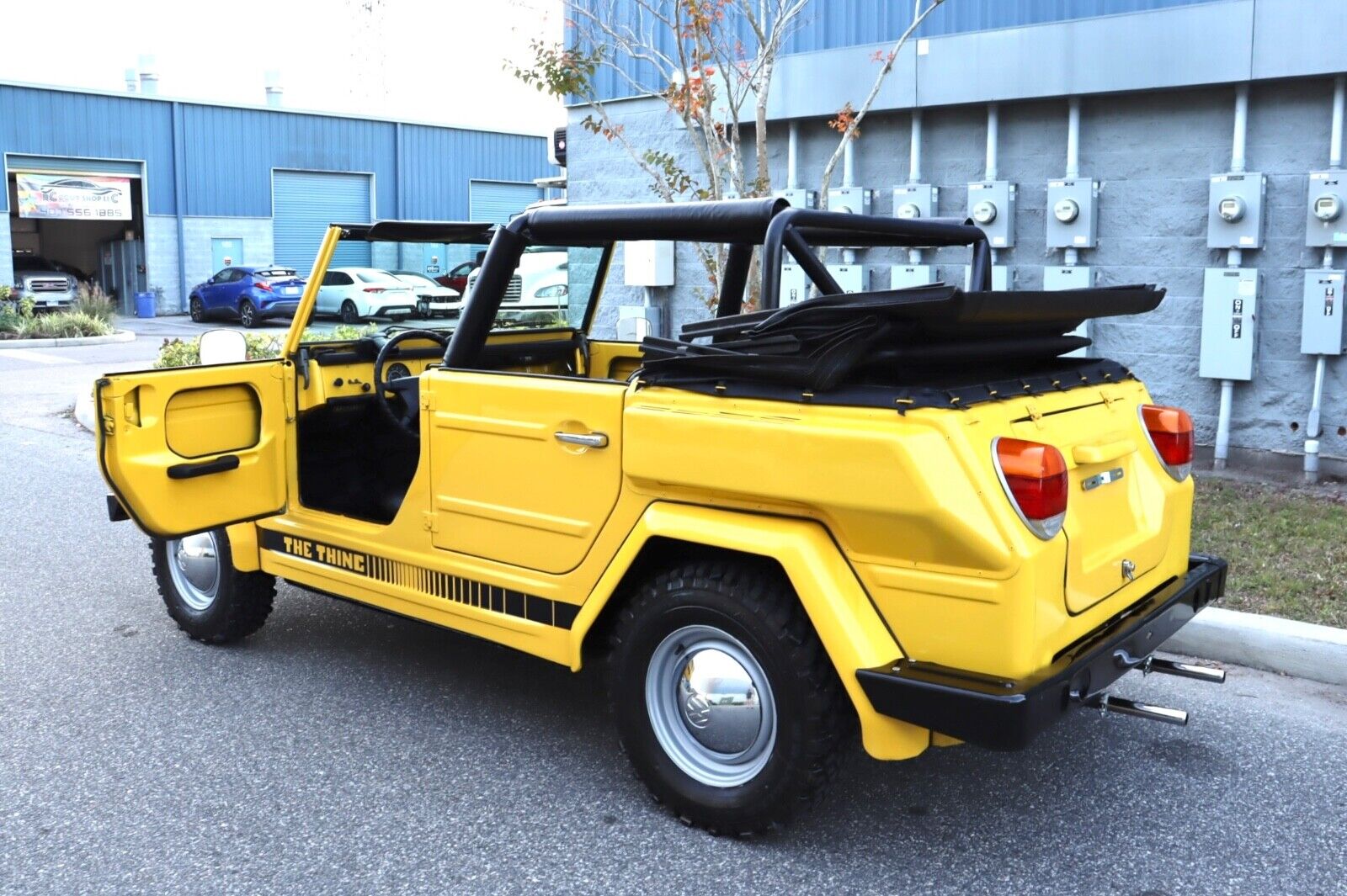 Volkswagen-Thing-Cabriolet-1974-Yellow-Black-14669-16