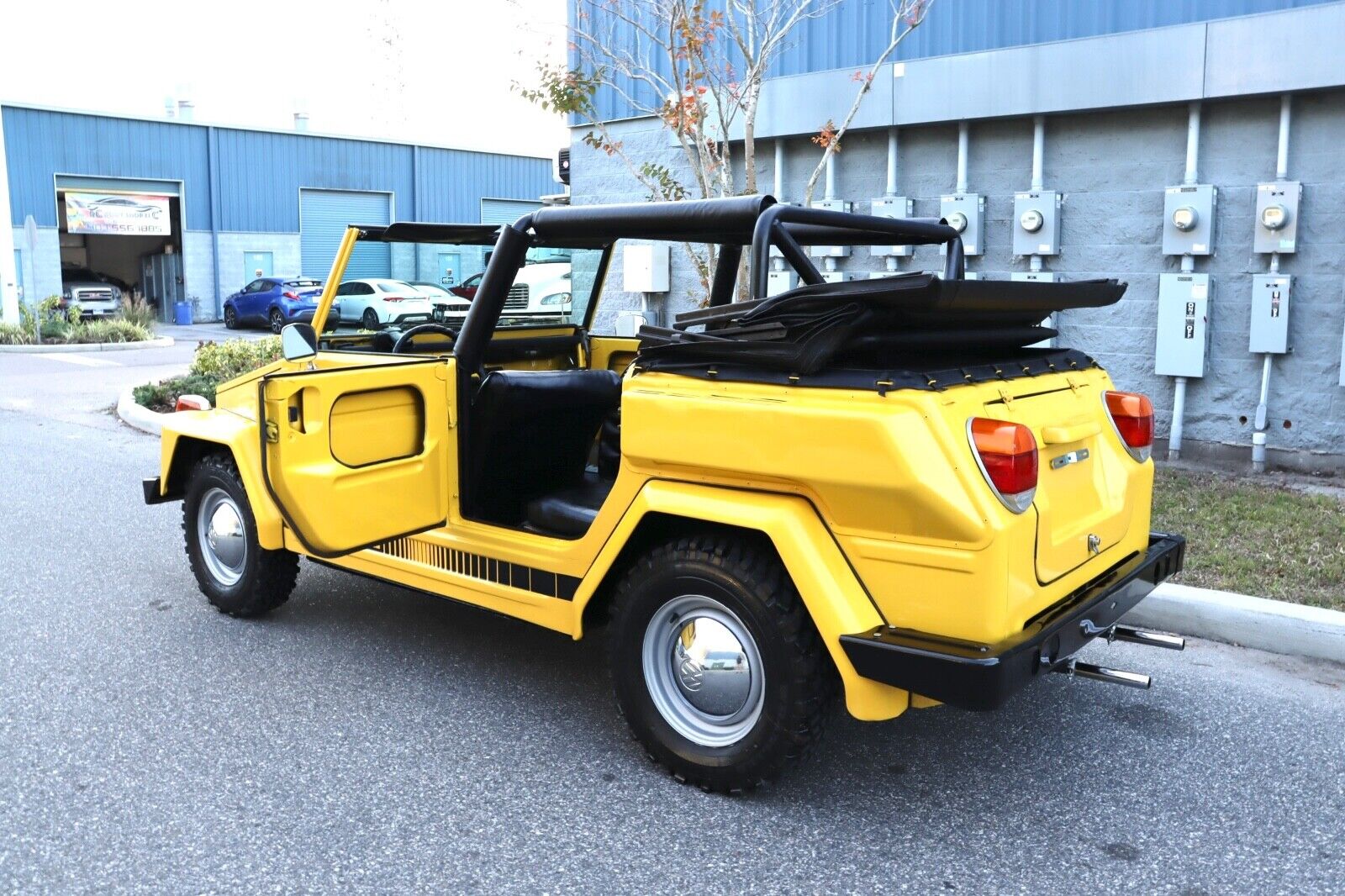 Volkswagen-Thing-Cabriolet-1974-Yellow-Black-14669-19