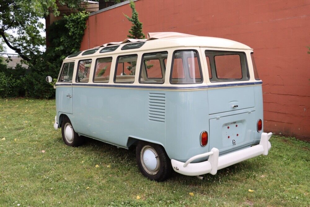 Volkswagen-Type-2-Bus-23-Window-1974-Blue-Tan-0-5