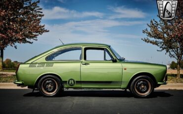 Volkswagen-Type-III-1969-Green-Black-2359-7