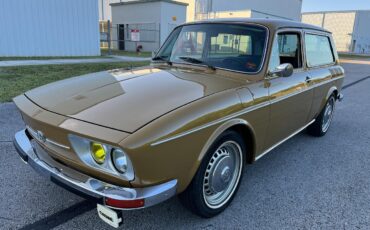 Volkswagen-VW-Variant-squareback-Coupe-1976-Brown-Black-130684-13