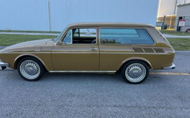 Volkswagen-VW-Variant-squareback-Coupe-1976-Brown-Black-130684-14