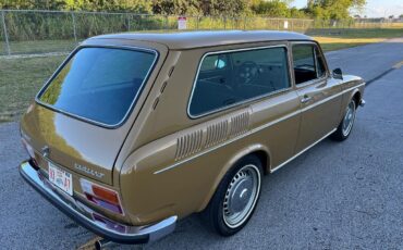 Volkswagen-VW-Variant-squareback-Coupe-1976-Brown-Black-130684-17