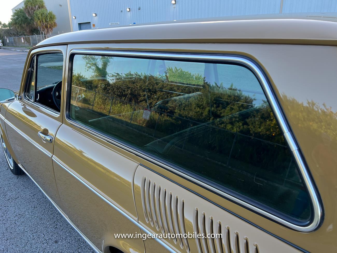 Volkswagen-VW-Variant-squareback-Coupe-1976-Brown-Black-130684-37