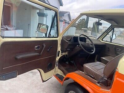 Volkswagen-Vanagon-1980-Orange-107826-19