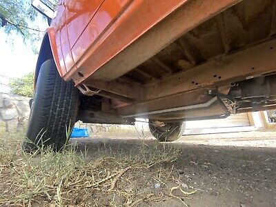 Volkswagen-Vanagon-1980-Orange-107826-30