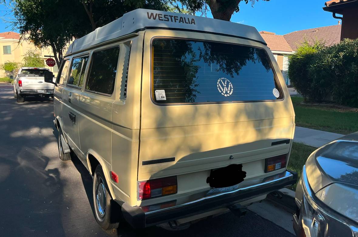 Volkswagen-Vanagon-1982-brown-296119-1