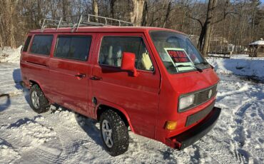 Volkswagen-Vanagon-bus-1988-red-233354-1