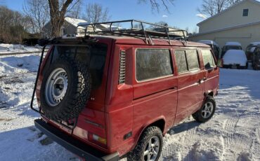 Volkswagen-Vanagon-bus-1988-red-233354-2