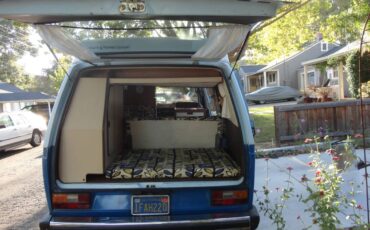 Volkswagen-Vanagon-camper-1982-blue-80467-12