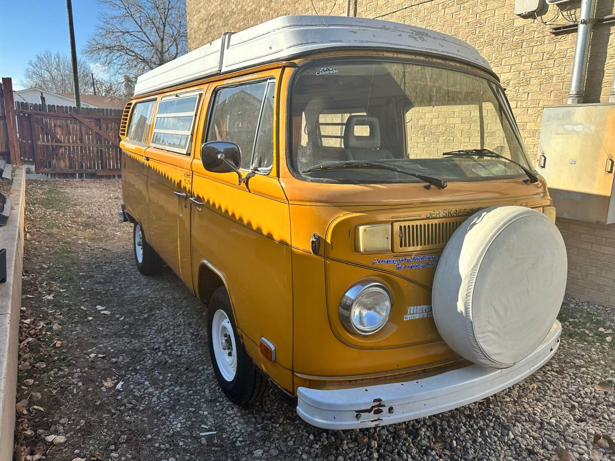 Volkswagen-Vanagon-westfalia-1976-yellow-155742-11