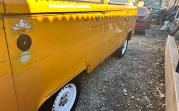 Volkswagen-Vanagon-westfalia-1976-yellow-155742-16