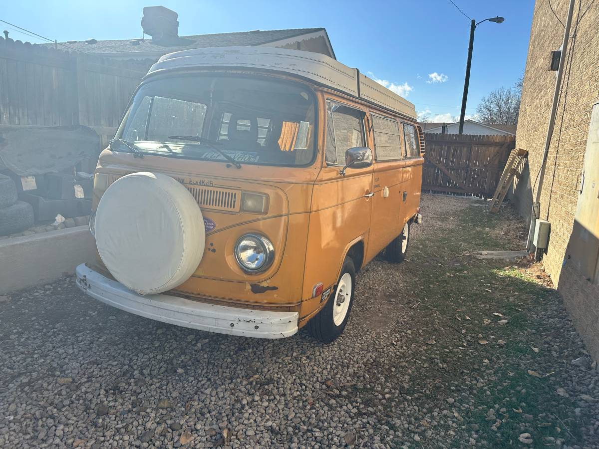 Volkswagen-Vanagon-westfalia-1976-yellow-155742-4