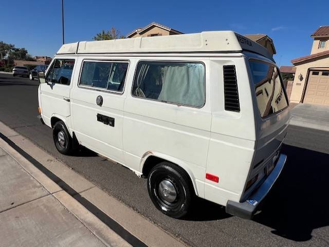 Volkswagen-Vanagon-westfalia-1982-white-112702-2