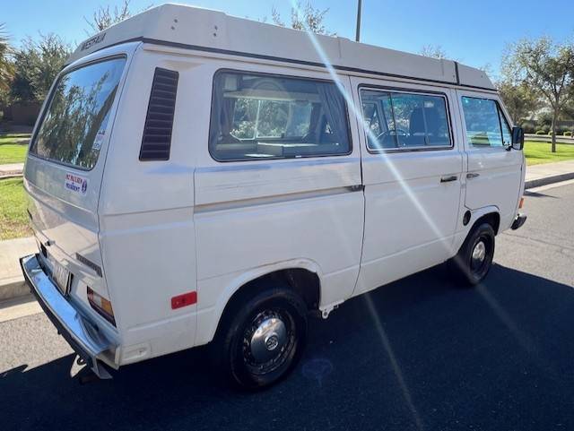 Volkswagen-Vanagon-westfalia-1982-white-112702-4