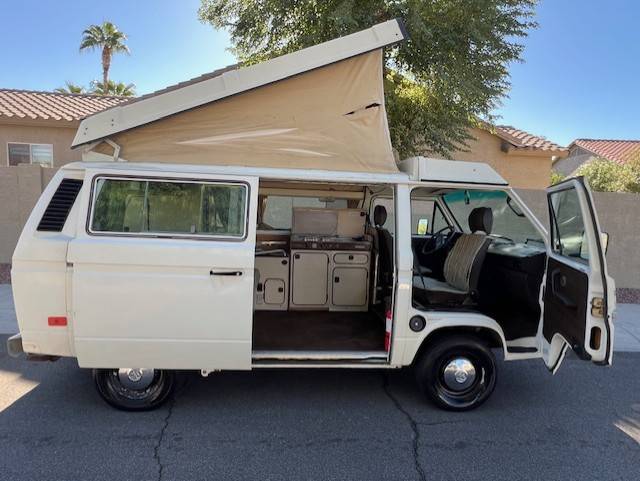 Volkswagen-Vanagon-westfalia-1982-white-112702-8