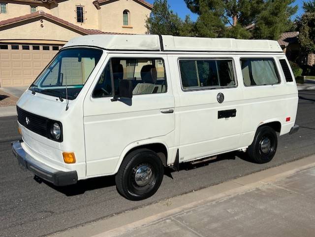 Volkswagen-Vanagon-westfalia-1982-white-112702