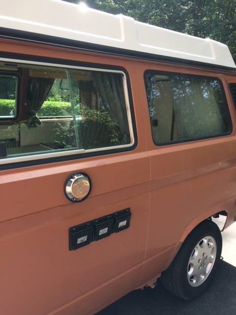 Volkswagen-Vanagon-westfalia-1984-orange-177027-7