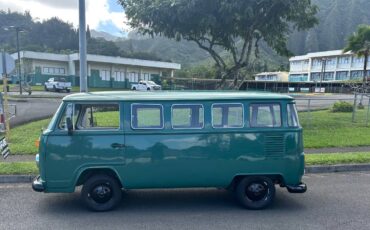 Volkswagen-Vw-brazillian-kombi-1994-green-1127