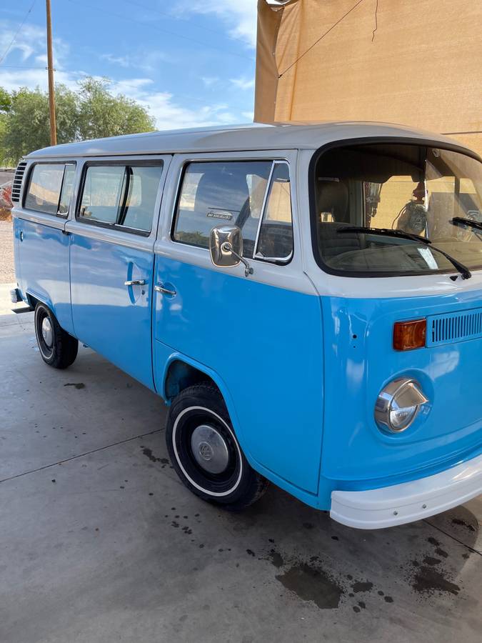 Volkswagen-Vw-bus-1974-blue-32187